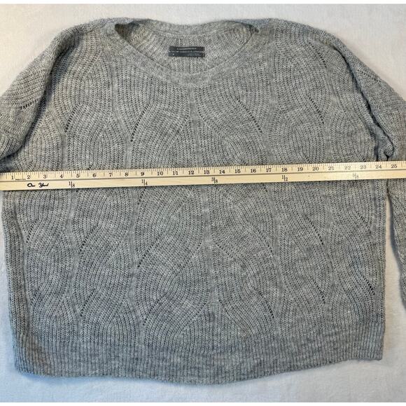 Anthropologie Keely Gray Cable Knit Relaxed Crop CottonWool Blend Sweater Medium - Picture 8 of 8